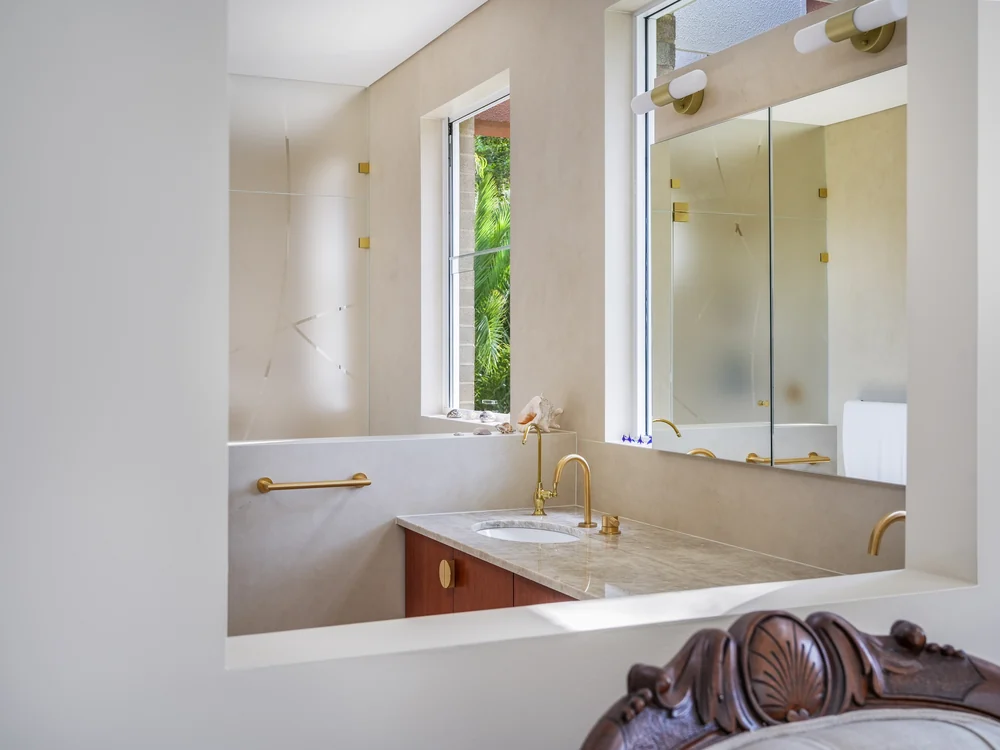 Ensuite mirror, Balmoral